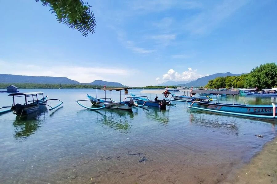 gilimanuk bay