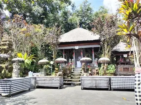 tamba waras temple