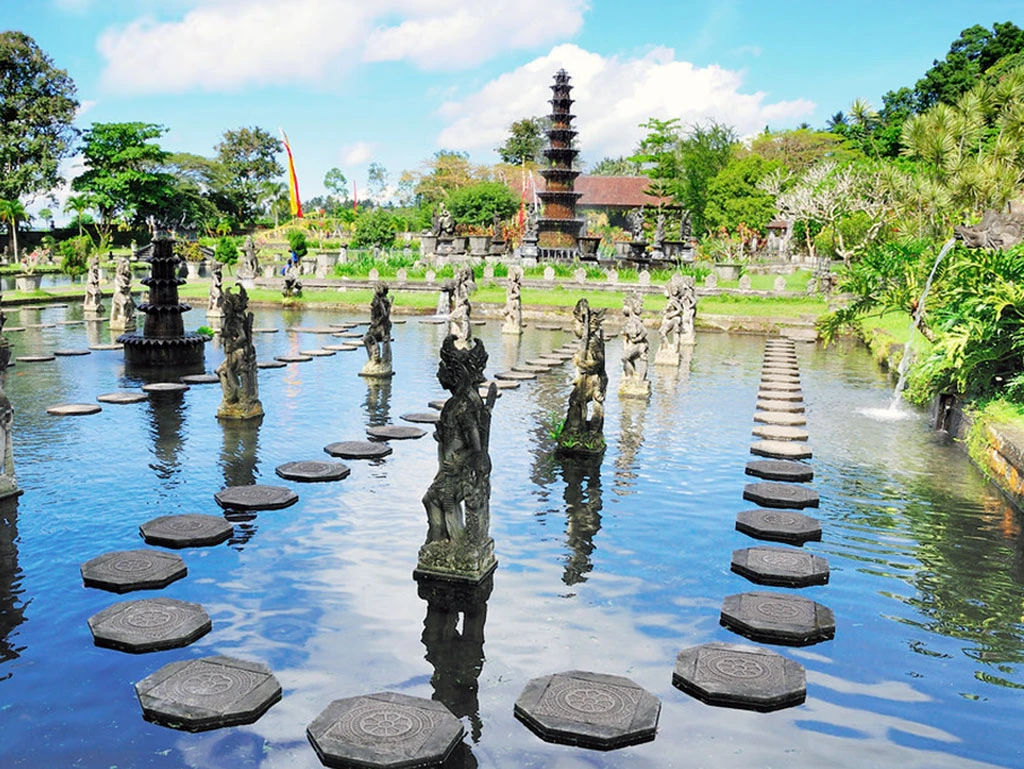 tirta gangga water palace