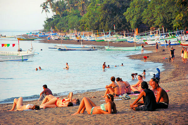 lovina beach north bali